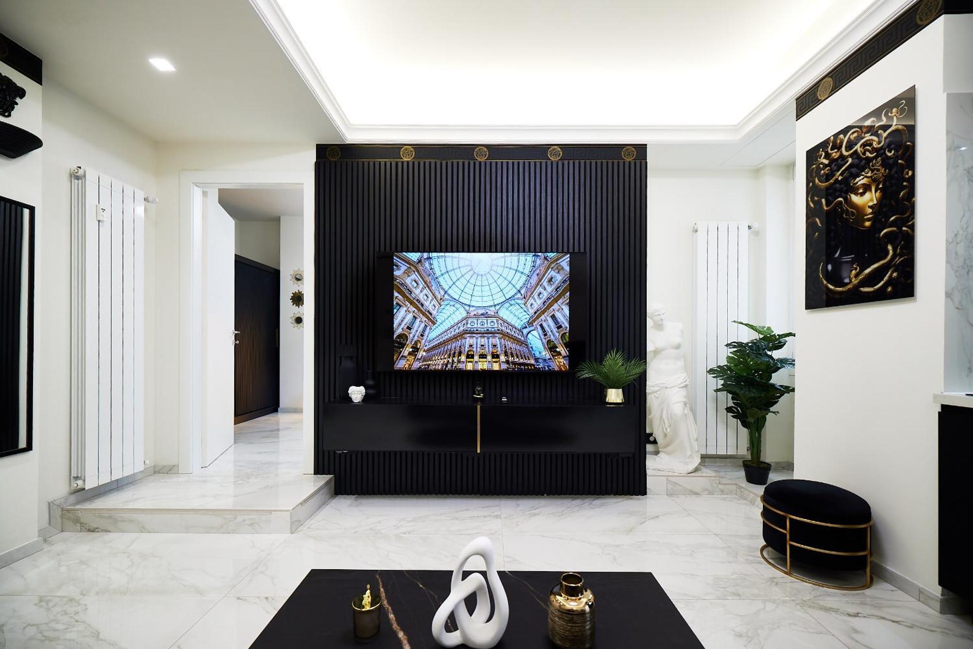 Italian Fashion Suite - Luxurious Marble City Center Мілан Екстер'єр фото