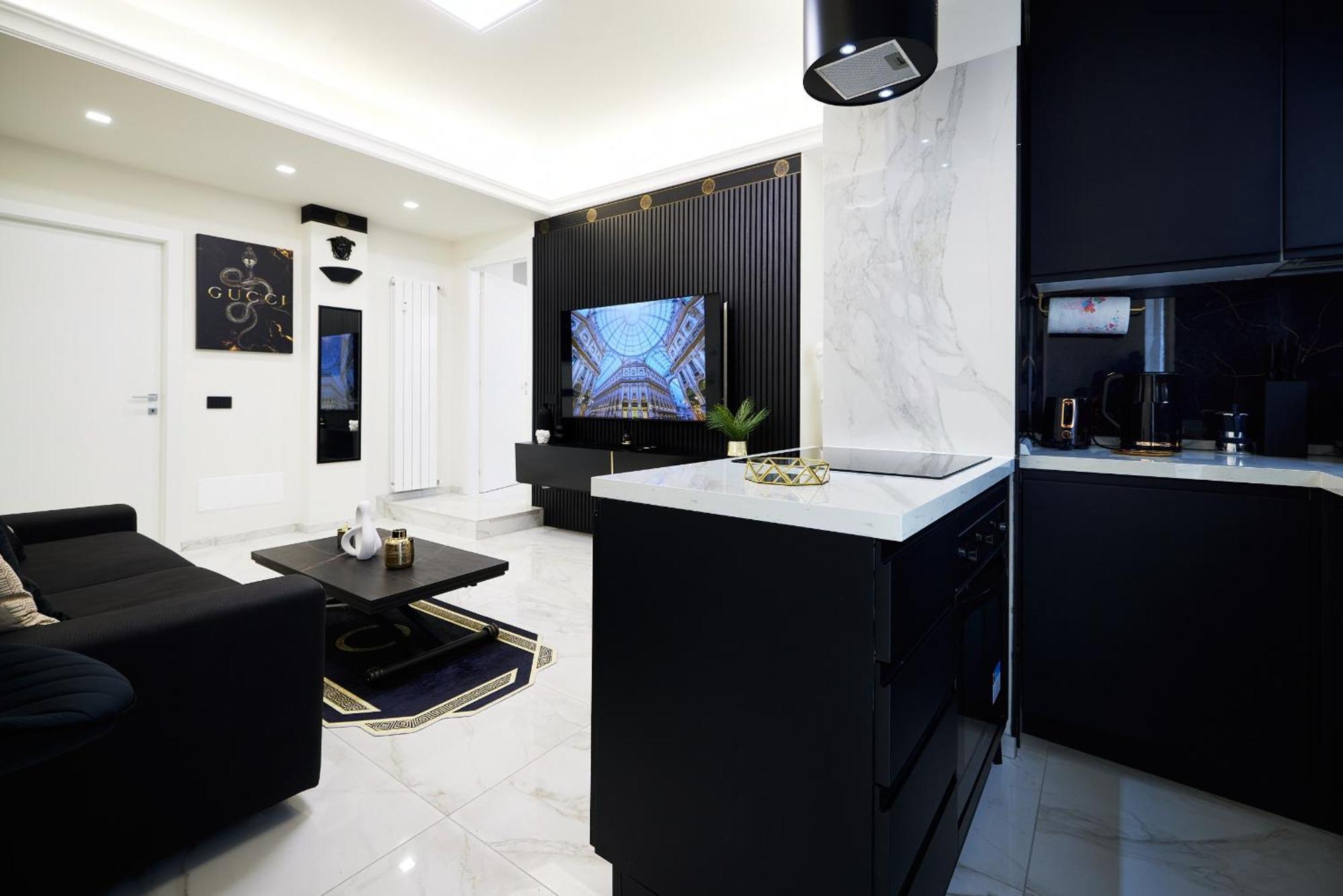 Italian Fashion Suite - Luxurious Marble City Center Мілан Екстер'єр фото